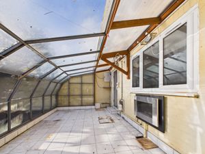 Sunroom- click for photo gallery